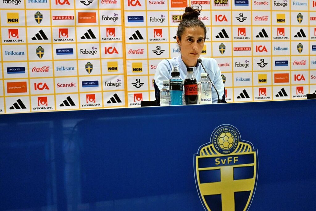 Seleccin espaola: El debut ms amargo de Montse Tom: «Las jugadoras no estn pasando el mejor momento y nosotros tampoco»