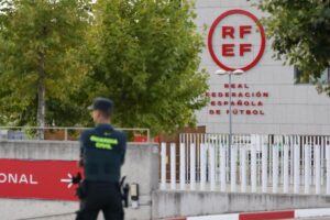 La Guardia Civil registra la Federacin Espaola de Ftbol por el caso Negreira