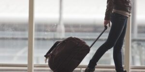 Bruselas exige a las aerolíneas de la UE garantizar que sea gratis