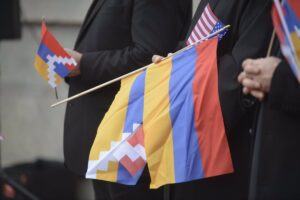 Hasta 377 armenios desplazados desde Nagorno Karabaj han llegado ya a Armenia