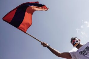 Ascienden a más de 6.500 los desplazados de Nagorno Karabaj llegados a Armenia