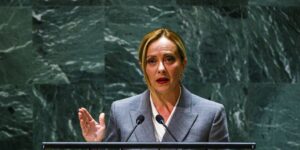 Meloni celebra un año de gobierno con el consenso intacto
