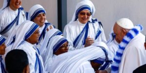 El Papa visita una de las periferias más peligrosas de Marsella, los ‘Quartierds nord’