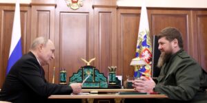 Rusia aumenta en casi un 70% su presupuesto militar para 2024 para intensificar la guerra en Ucrania