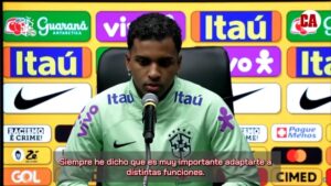 Real Madrid: Rodrygo: «No me gusta jugar de ‘9’, pero en el Real Madrid tengo que hacerlo»