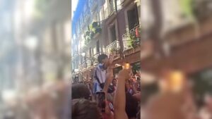 Athletic: El bao de masas del Kubo ‘fake’ con la aficin del Athletic