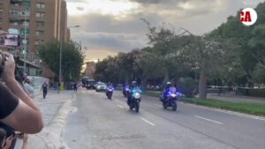 Euroliga: Alerta mxima en Valencia: as fue la espectacular llegada de Maccabi al pabelln escoltado por tierra y aire