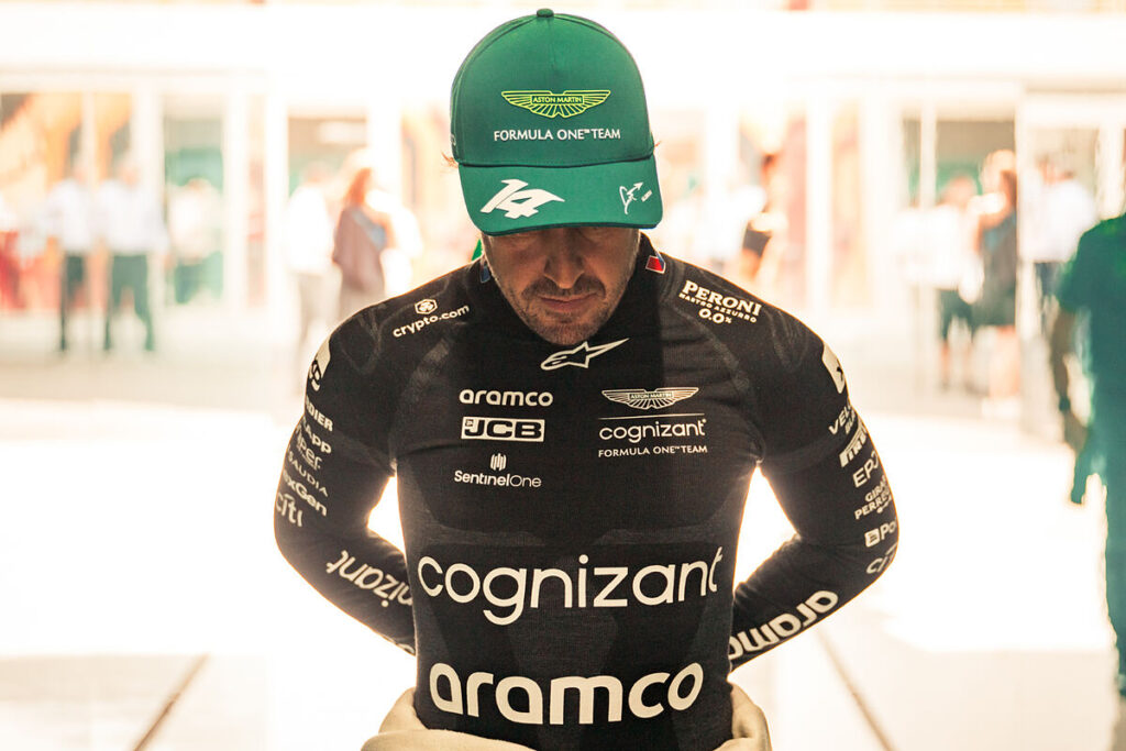 GP Qatar F1 2023: Alonso ambiciona pasar de pantalla