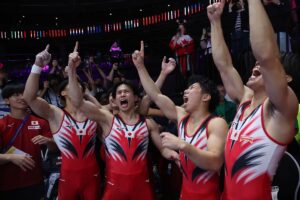 Japn recupera el oro masculino por equipos ocho aos despus