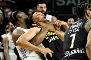 NBA: El reencuentro de Yabusele y Exum tras la trifulca del WiZink Center