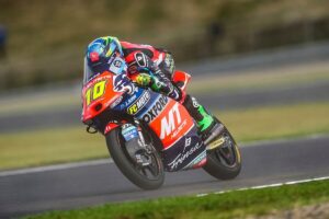 MotoGP | GP Indonesia 2023: Moreira deja sin pole en Moto3 a un firme Masi