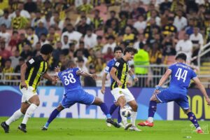 Liga Arabia Saud: Al Ittihad se olvida de Benzema gracias a Hamdallah y supera al Air Force por la mnima