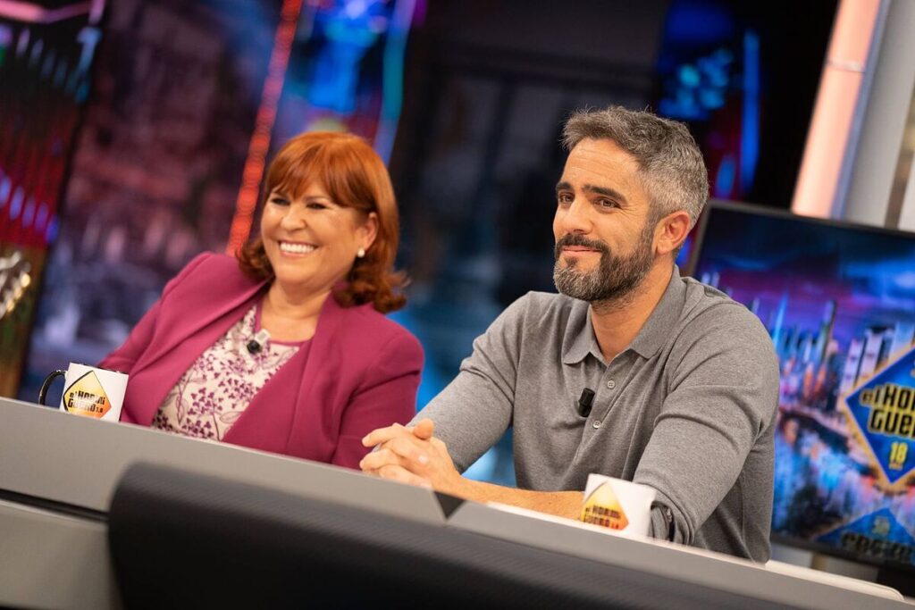El Hormiguero: Roberto Leal calla abruptamente a su madre en ‘El Hormiguero’ para que no diga cunto cobra en ‘Casafantasmas’