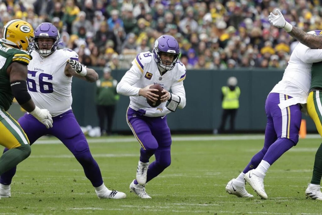NFL: El drama de Kirk Cousins, el jugador al que Netflix encumbr