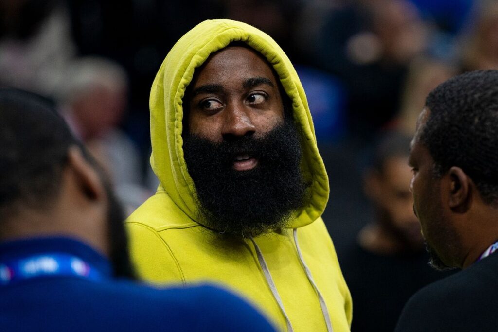 NBA: Fin al culebrn James Harden: traspasado a los Clippers!