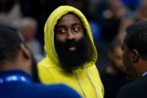 NBA: Fin al culebrn James Harden: traspasado a los Clippers!