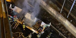 Al menos 20 muertos y decensa de heridos en un accidente de un autobús en Venecia