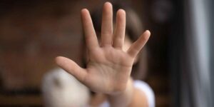violó y dejó embarazada a su propia hija de 10 años