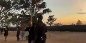 El último mensaje a su familia de Jake, el británico desaparecido mientras ayudaba a evacuar gente del festival israelí