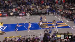NBA: Los Kings ‘echan’ a los Warriors de la Copa con una de las canastas ms raras de la temporada