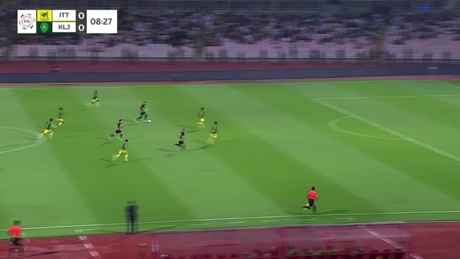 Liga Arabia Saud: Al Ittihad vence sin apuros Al-Khaleej y Benzema se lesiona