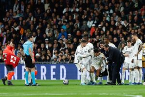 Real Madrid: Bellingham se da el hombro, jug los 90′ y el lunes pasar pruebas