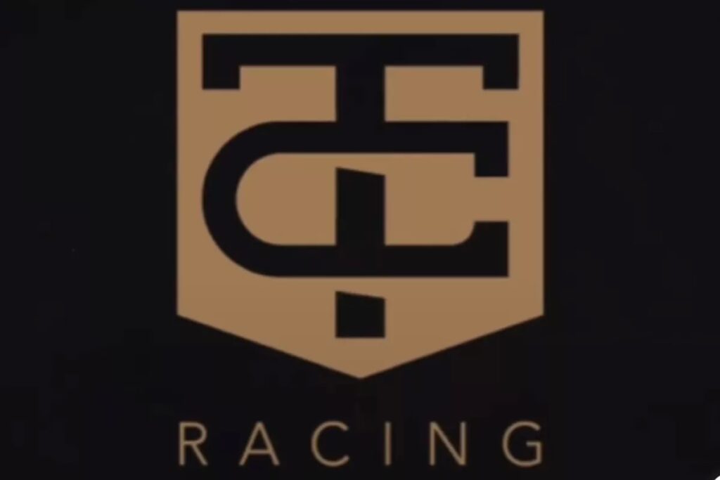 Courtois ya tiene licencia para su nuevo equipo de F4 en Espaa