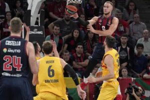 Euroliga: El Baskonia destruye al Barcelona en un partido casi perfecto