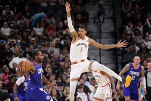 Los Clippers se gustan en la peor noche de Wembanyama en la NBA