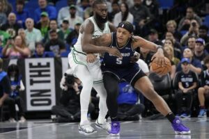 NBA: Los Magic complican el pase de los Celtics a los cuartos de la Copa