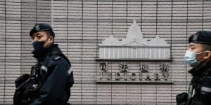 Hong Kong juzga al magnate y opositor Jimmy Lai entre férreas medidas de seguridad