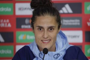 Seleccin Femenina Espaa: Montse Tom: «Athenea no tuvo la informacin adecuada para poder hablar»