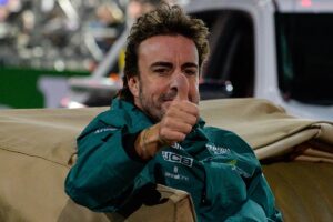 F1: Alonso: «En Aston Martin lo prioritario es ganar en la F1, no vender coches de calle»