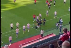 El Granada-Athletic, suspendido por el fallecimiento de un aficionado