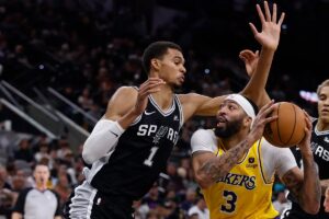 NBA: Wembanyama, fuera de toda lgica: nueva exhibicin sin premio