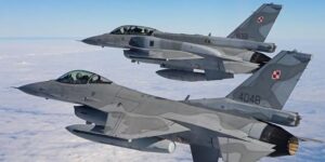 Polonia empieza el año con alerta militar y despliega cazas F-16 en su frontera con Ucrania