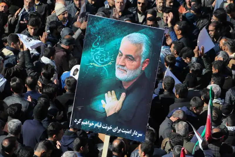 Al menos 20 muertos en dos explosiones en Irán durante el aniversario de la muerte del comandante Soleimani