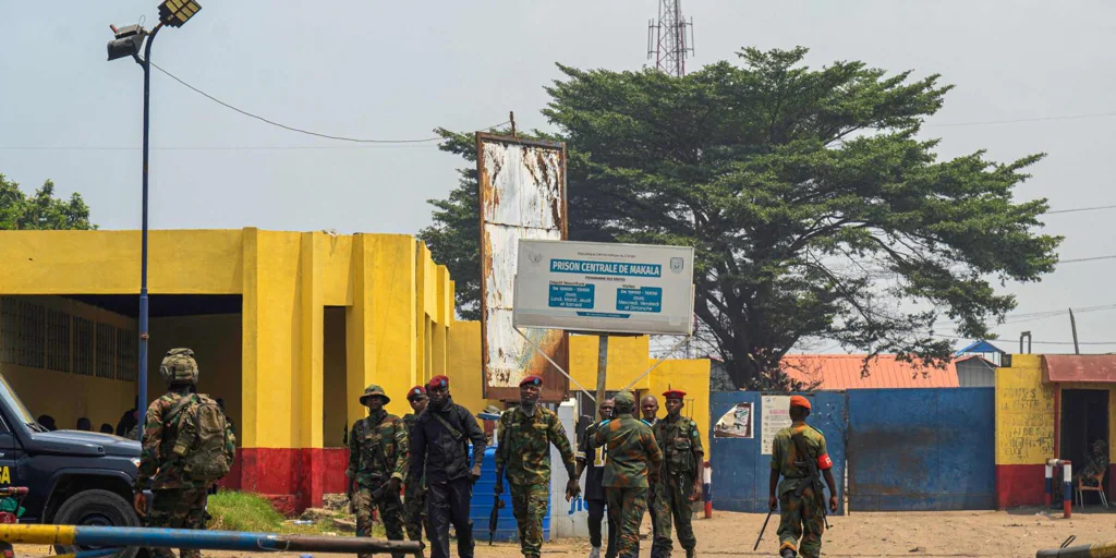 Al menos 129 muertos en una fuga en masa de la cárcel más masificada del Congo