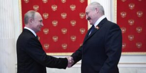 Putin considerará una respuesta nuclear ante un ataque aéreo «masivo» contra Rusia o Bielorrusia