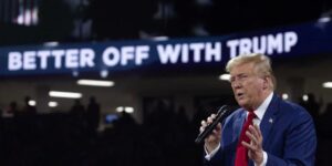 Trump apela a la clase trabajadora para recuperar Michigan: «Si no ganamos, no quedará ni un empleo en la industria del coche»