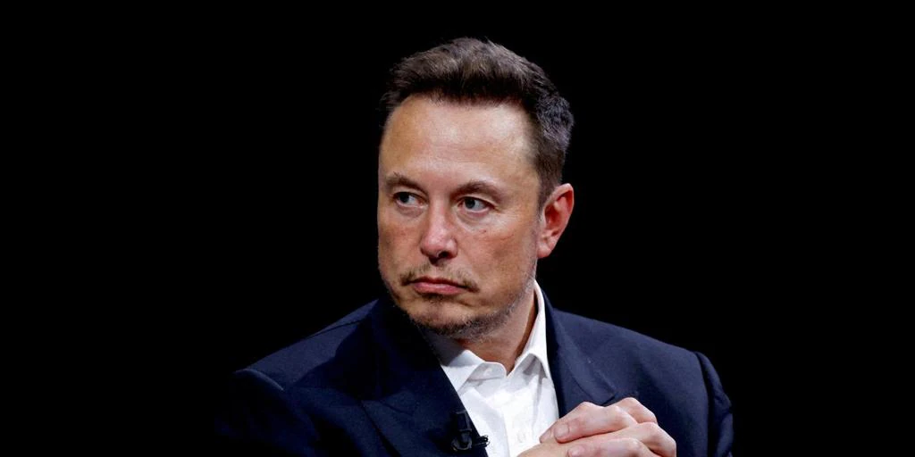 Trump dice que pondrá a Musk al frente de una comisión de control de gasto público