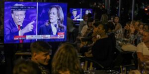 Trump gana el debate del sofá
