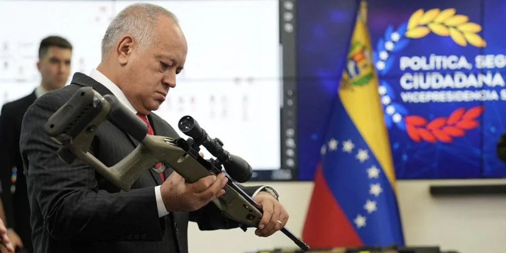 El régimen de Maduro eleva a 19 los extranjeros detenidos como supuestos mercenarios y los vincula con «el CNI y la CIA»
