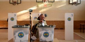 Empate técnico entre prorrusos y proeuropeos en las votaciones en Moldavia