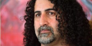 Francia expulsa al hijo de Bin Laden por enaltecimiento del terrorismo en sus redes sociales sobre los atentados del 11-S