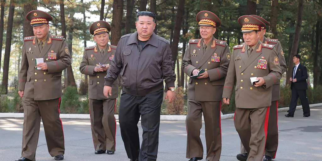La UE avisa de que responderá «adecuadamente» si Corea del Norte interviene en Ucrania