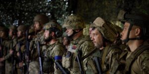 Ucrania acumula casi 60.000 procesos penales por deserción