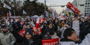 Yoon Suk-yeol, un presidente tumbado por la ‘traición’ de doce de sus diputados