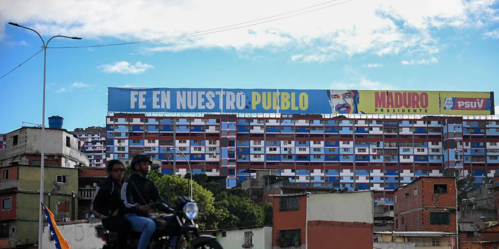 La contrainteligencia militar toma Caracas para proteger a Maduro