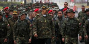 Maduro prepara un escudo militar ante la hipotética intervención en Venezuela